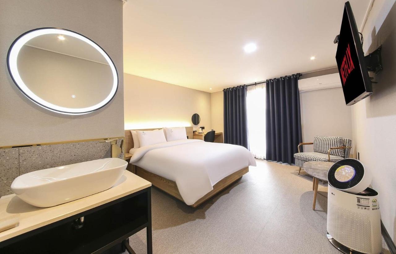 Labe Hotel Csondzsu Kültér fotó