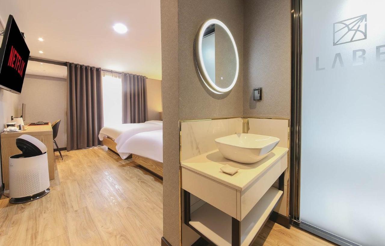 Labe Hotel Csondzsu Kültér fotó