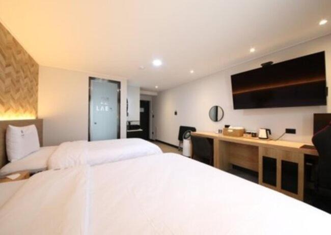 Labe Hotel Csondzsu Kültér fotó